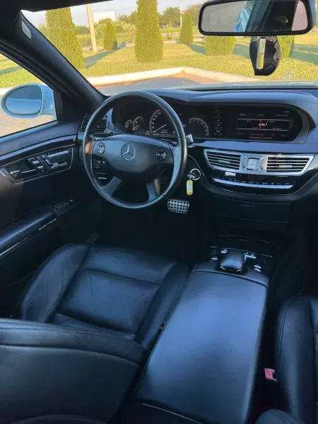 Mercedes-Benz S-Class, 2007