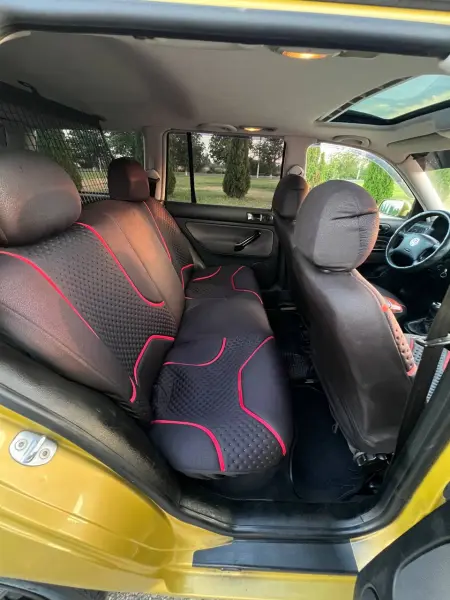 Volkswagen Golf, 2000