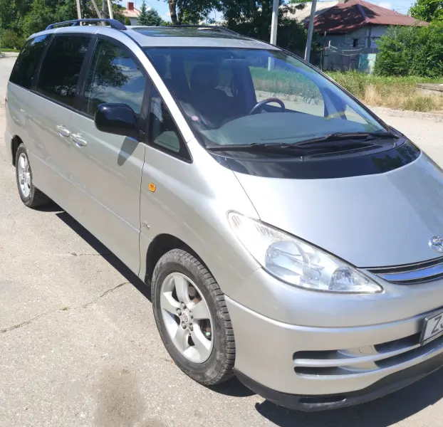 Toyota Previa, 2002
