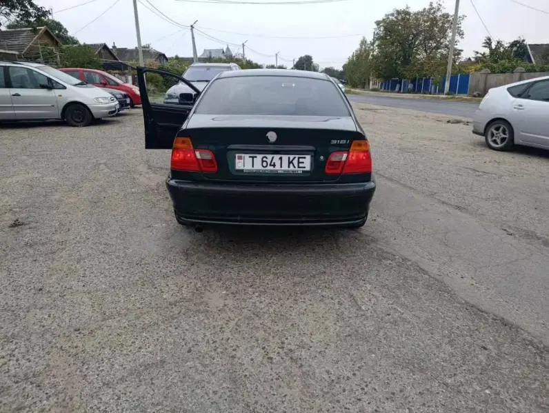 BMW 3 Series, 2001