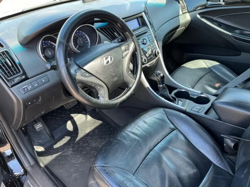 Hyundai Sonata, 2012