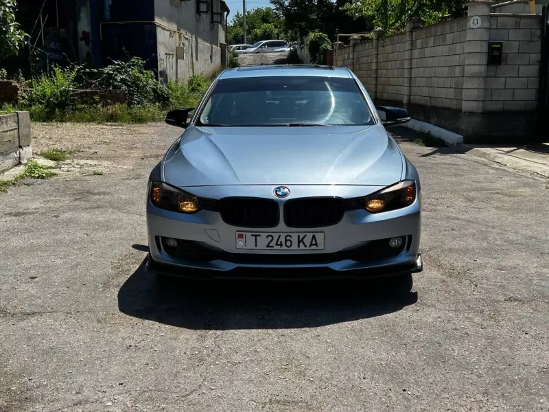 BMW 3 Series, 2012