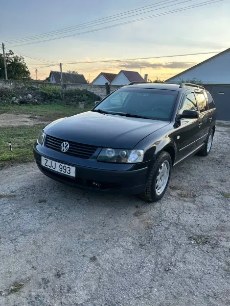 Volkswagen Passat, 2000