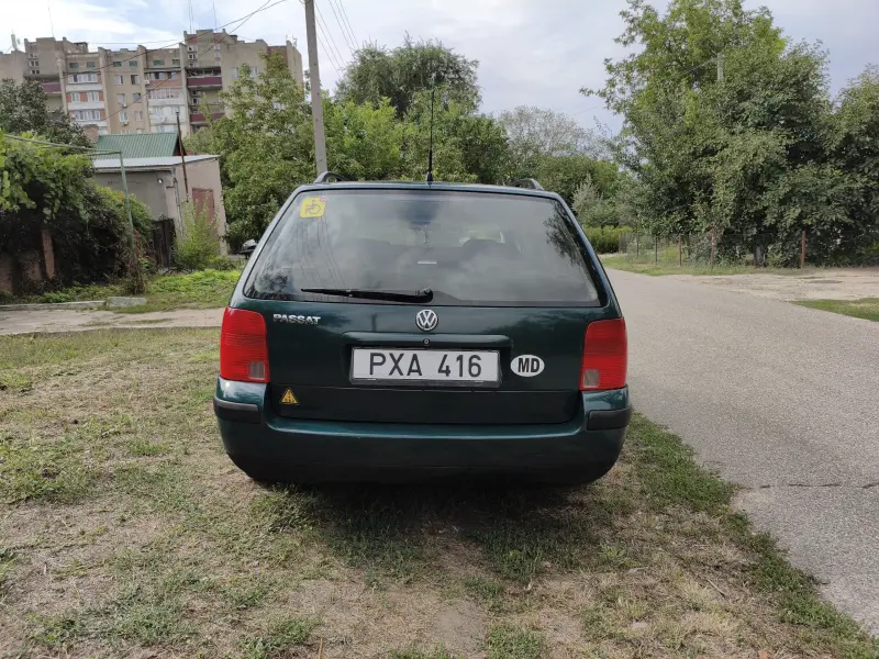 Volkswagen Passat, 2000