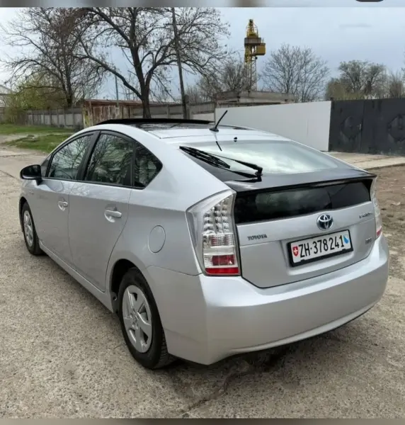 Toyota Prius, 2010