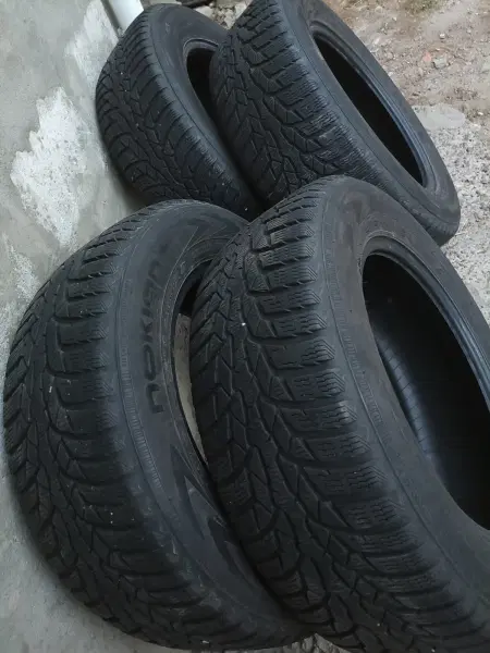 Ком-кт зимних шин  205/65/16  =3200₽ Nokian WR D4 (2022г)
