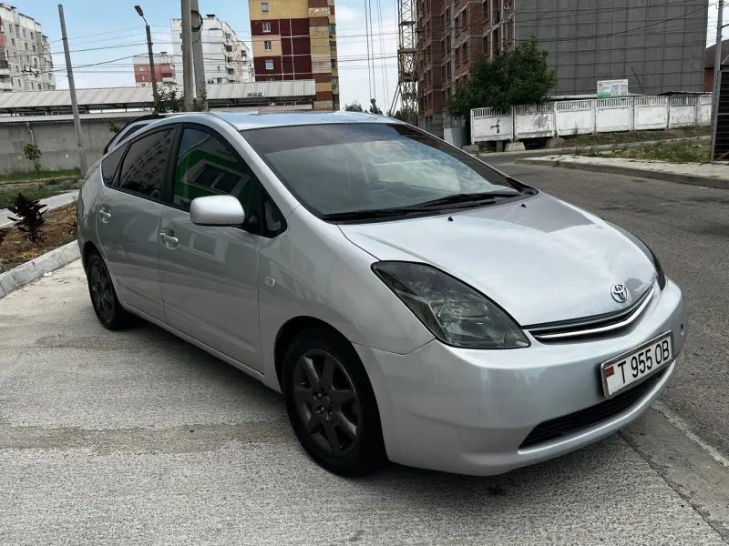 Toyota Prius, 2005