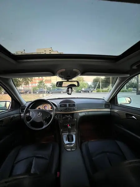 Mercedes-Benz E-Class, 2003