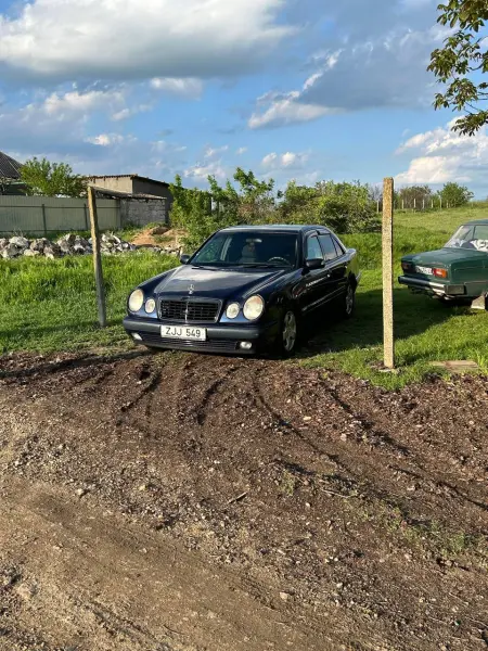 Mercedes-Benz E-Class, 1999