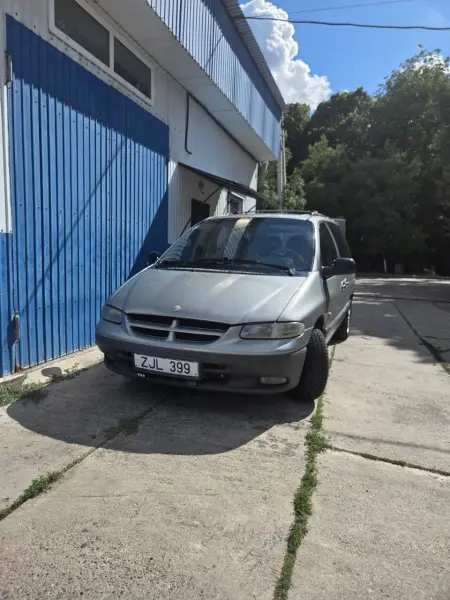 Chrysler Voyager, 1998