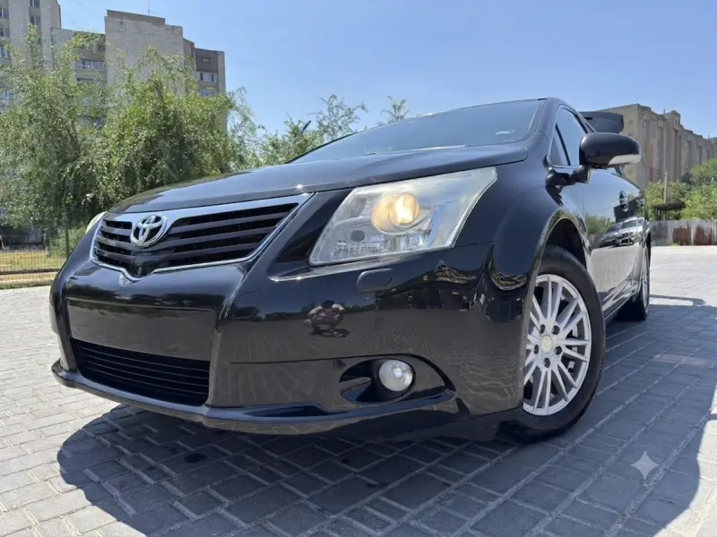 Toyota Avensis, 2010