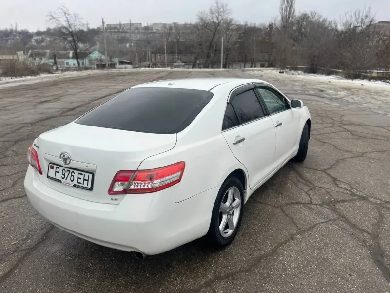 Toyota Camry, 2010