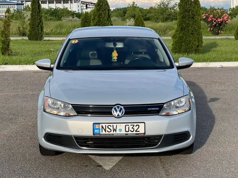 Volkswagen Jetta, 2013