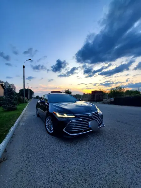 Toyota Avalon, 2019