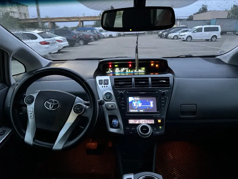 Toyota Prius, 2012