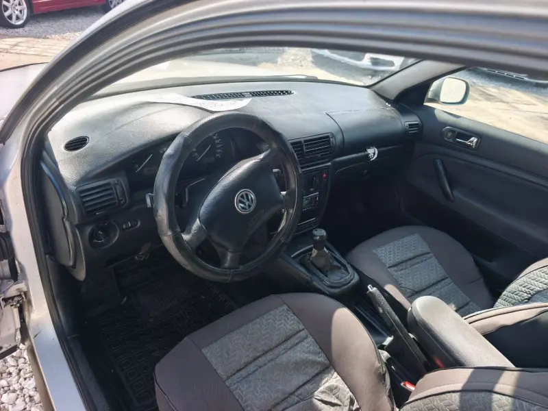 Volkswagen Passat, 1998