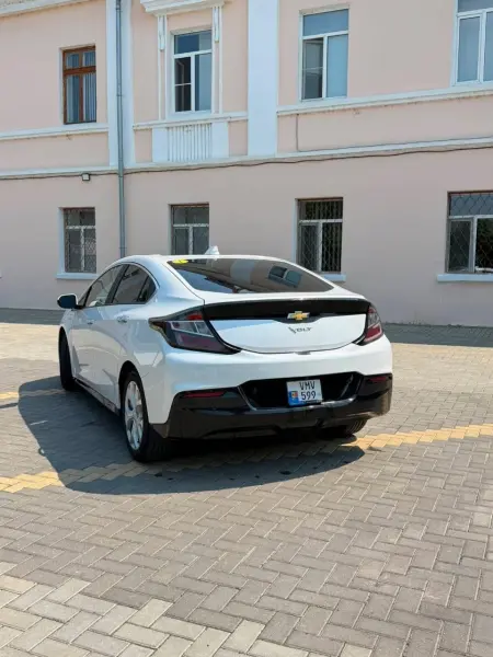 Chevrolet Volt, 2017