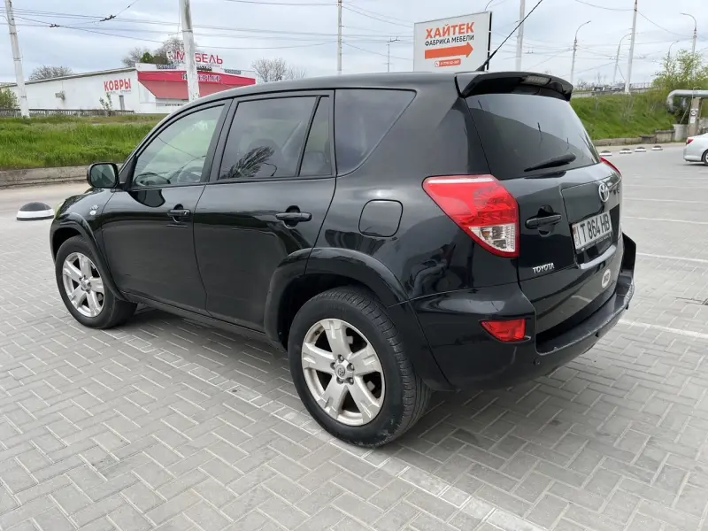 Toyota RAV4, 2008