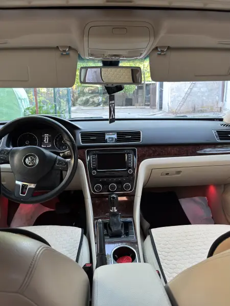 Volkswagen Passat, 2013