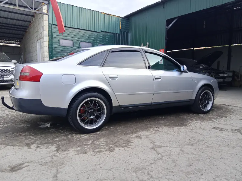 Audi A6, 2000