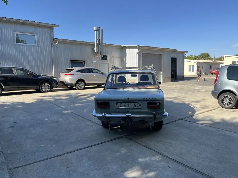ВАЗ 2103, 1977
