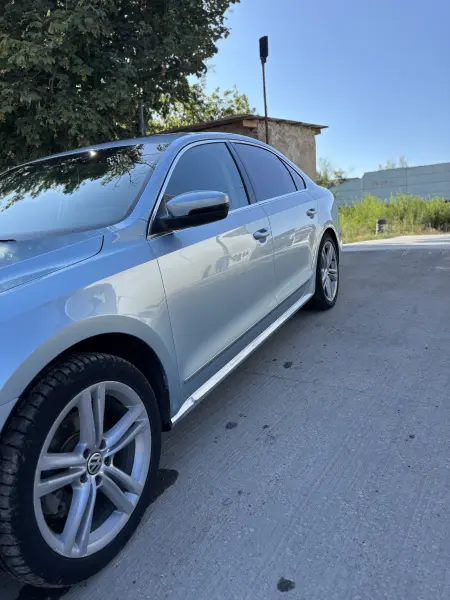 Volkswagen Passat, 2012