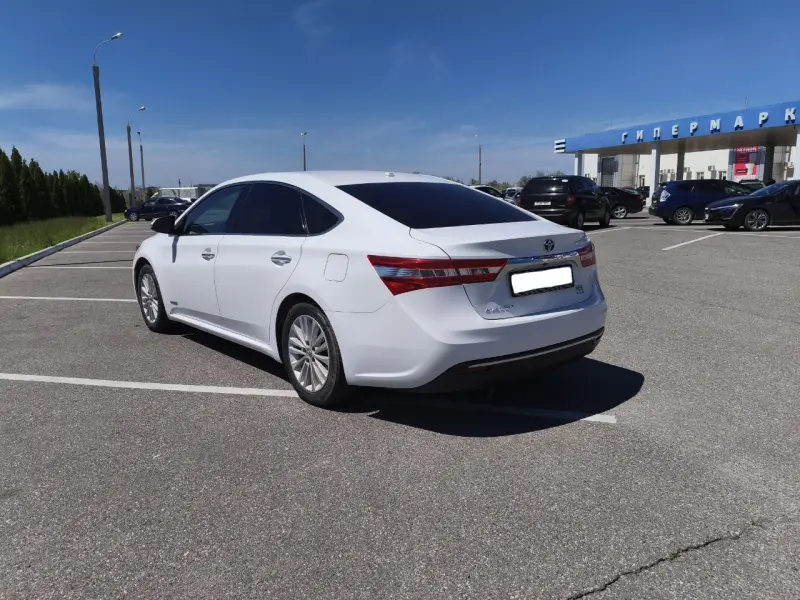 Toyota Avalon, 2013