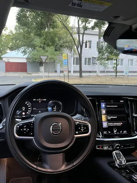 Volvo S60, 2020