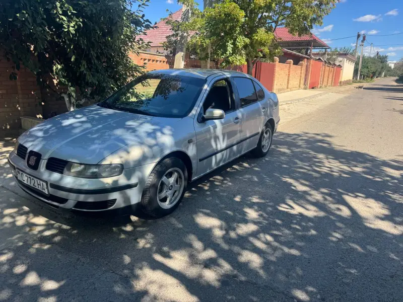 Volkswagen Golf, 2002