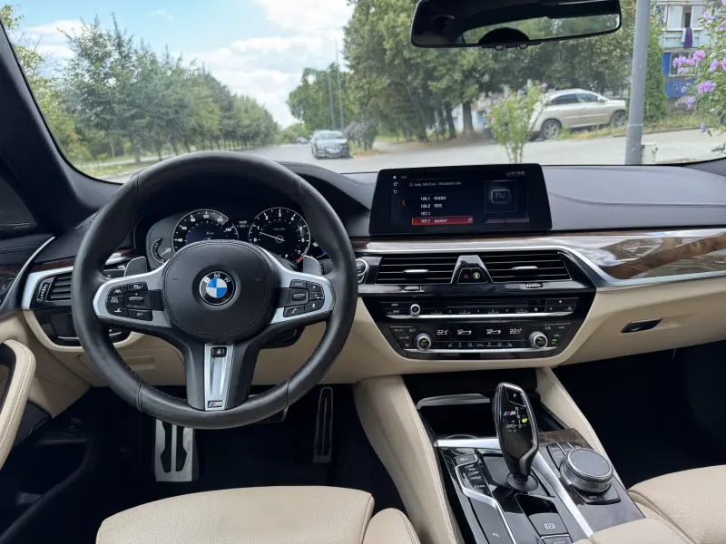 BMW 5 Series, 2018