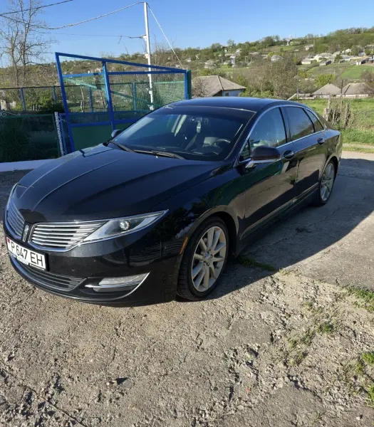 Lincoln MKZ, 2014