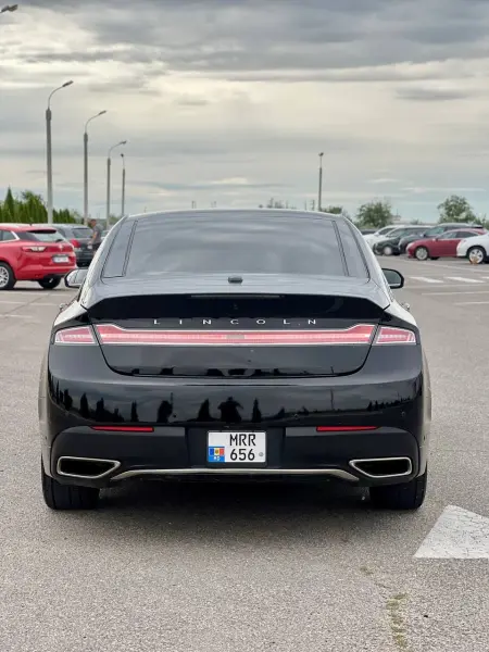 Lincoln MKZ, 2017