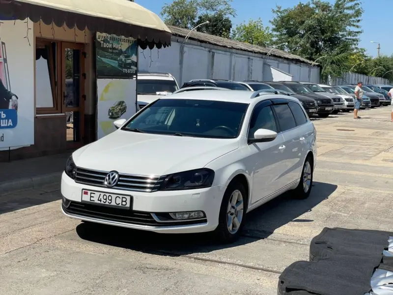 Volkswagen Passat, 2013