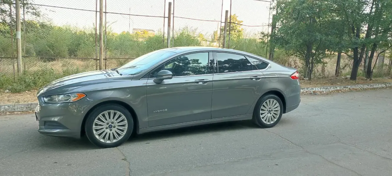 Ford Fusion, 2014