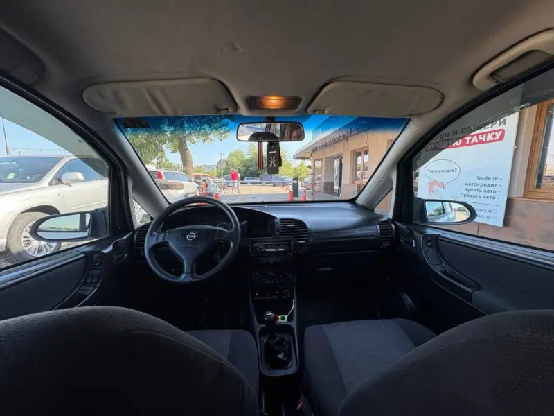 Opel Zafira, 2003