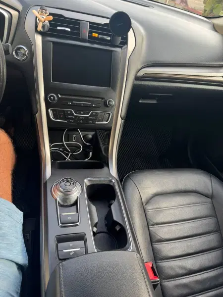 Ford Fusion, 2017