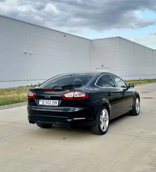 Ford Mondeo, 2011