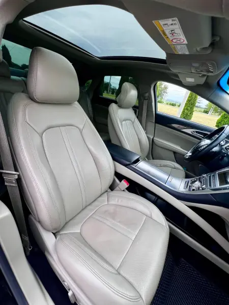 Lincoln MKZ, 2017