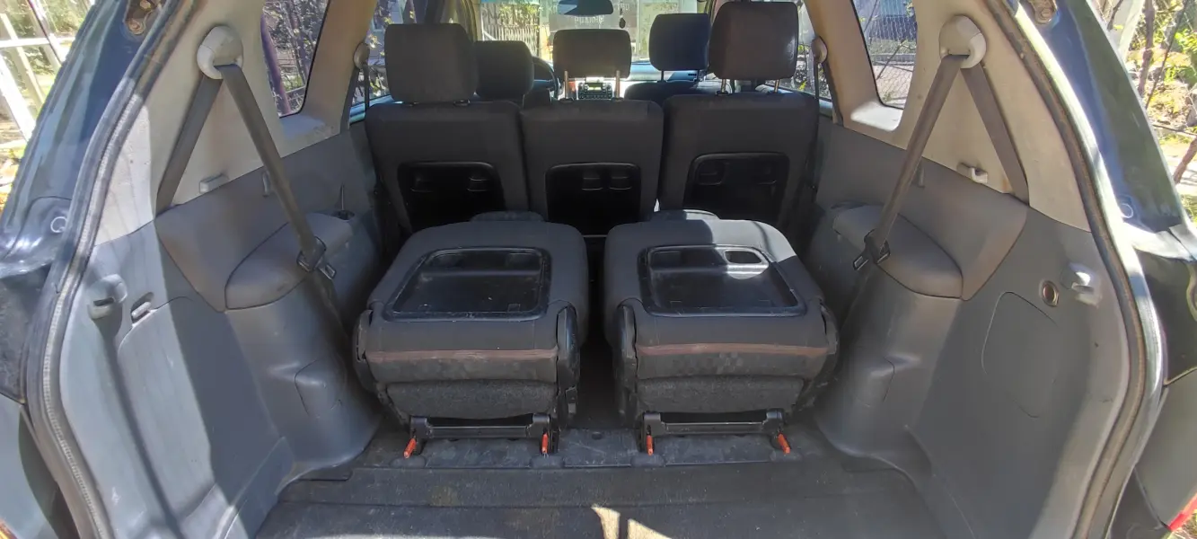 Toyota Avensis Verso, 2002