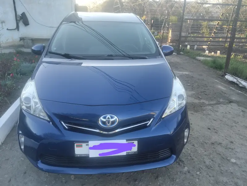 Toyota Prius, 2013