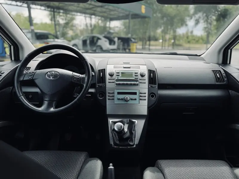 Toyota Corolla Verso, 2007