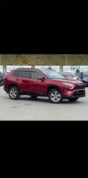 Toyota RAV4, 2021