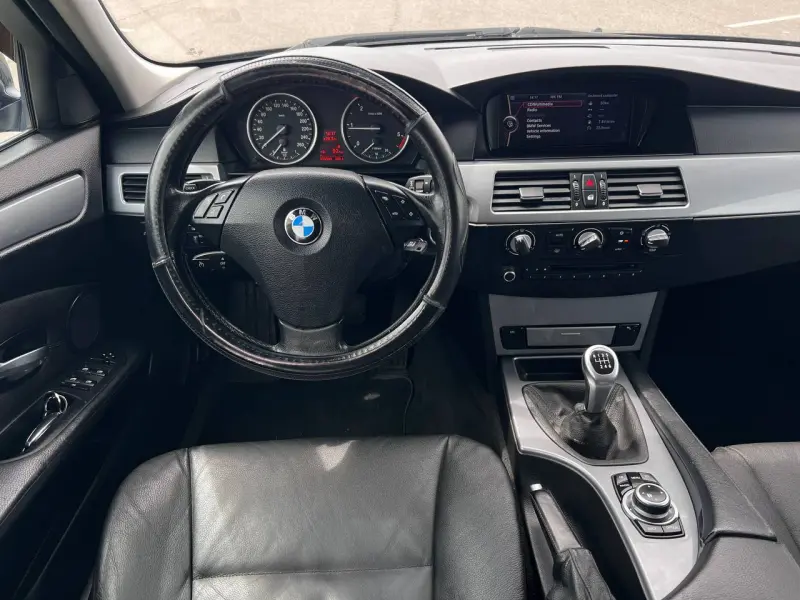 BMW 5 Series, 2009