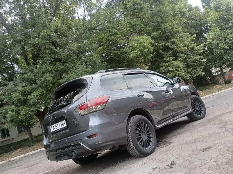 Nissan Pathfinder, 2014
