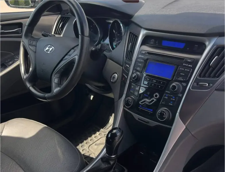 Hyundai Sonata, 2013
