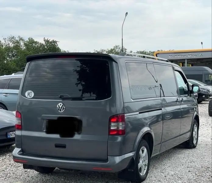 Volkswagen Caravelle, 2012