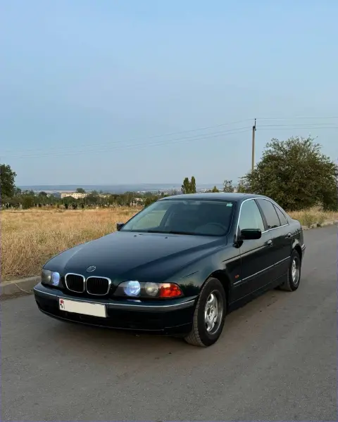 BMW 5 Series, 2000