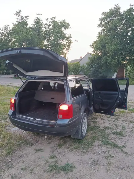 Volkswagen Passat, 2000