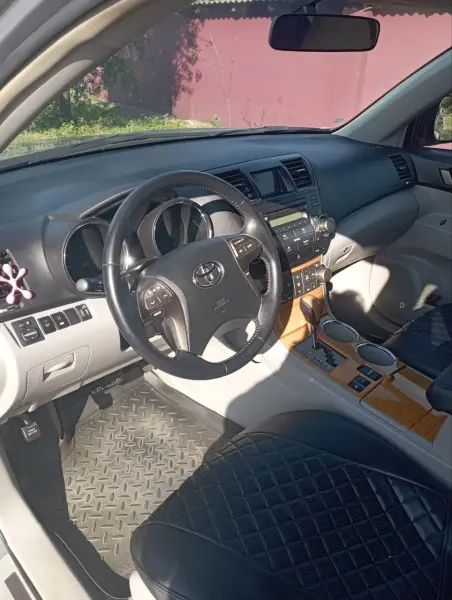 Toyota Highlander, 2008