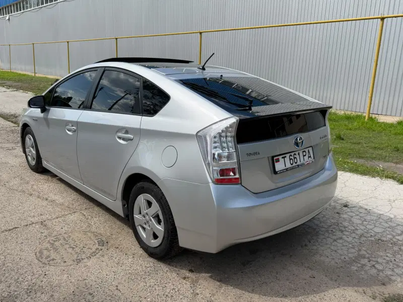 Toyota Prius, 2010